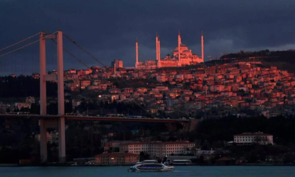 Reuters: Κυρώσεις και για την Τουρκία ως «ασφαλές καταφύγιο» για τους Ρώσους ολιγάρχες